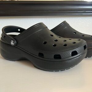 Platform Crocs